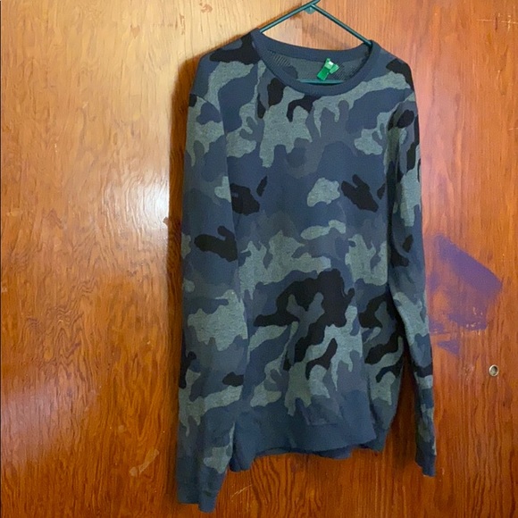 Blue camo sweater - Picture 1 of 2